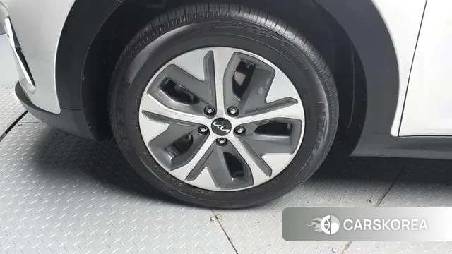 Kia Niro Plus id 3280068 из Кореи 15