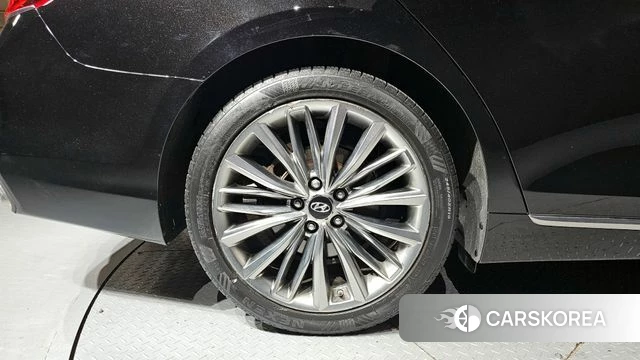 Hyundai Grandeur IG id 4180754 из Кореи 15