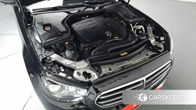Mercedes-Benz E-Class W213 id 4692140 из Кореи 29