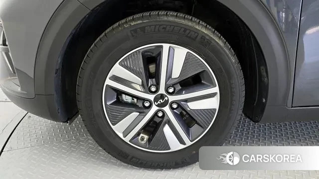 Kia The New Niro id 3027869 из Кореи 15