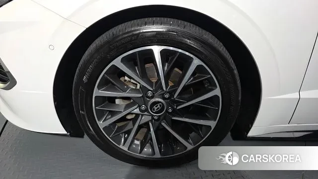 Hyundai Sonata (DN8) id 3275009 из Кореи 15