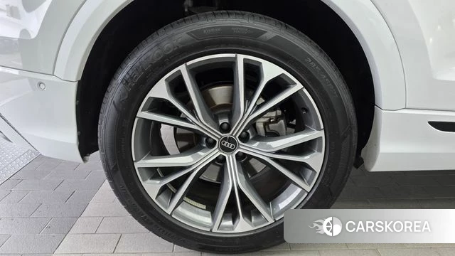 Audi Q8 (4M) id 4506581 из Кореи 28