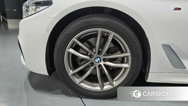 BMW 5 Series (G30) id 4737658 из Кореи 15