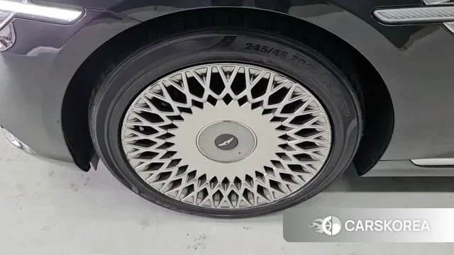 Genesis G90 id 3765456 из Кореи 13