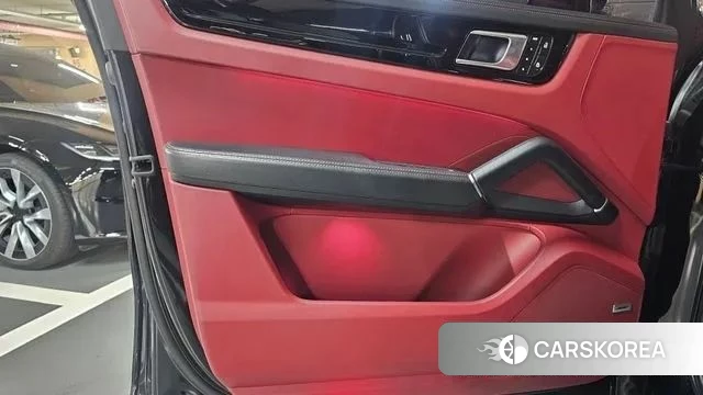 Porsche Cayenne (PO536) 2022 Черный из Кореи, фото 5