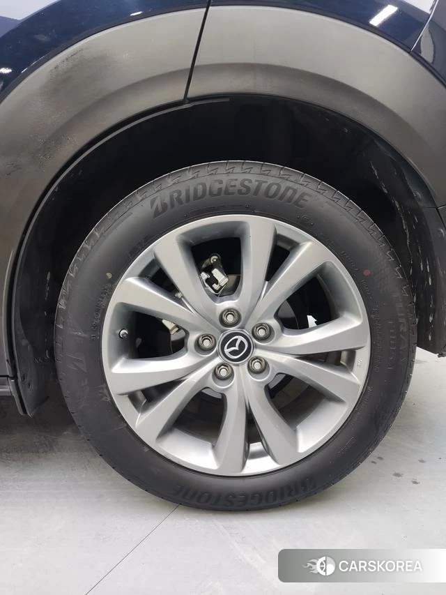 Mazda CX-30 id 4321320 из Китая 16