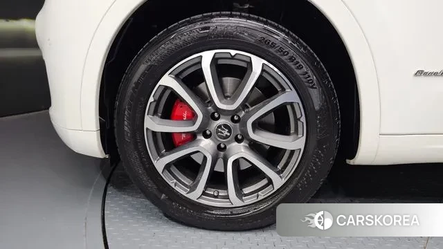 Maserati Levante id 3175846 из Кореи 15