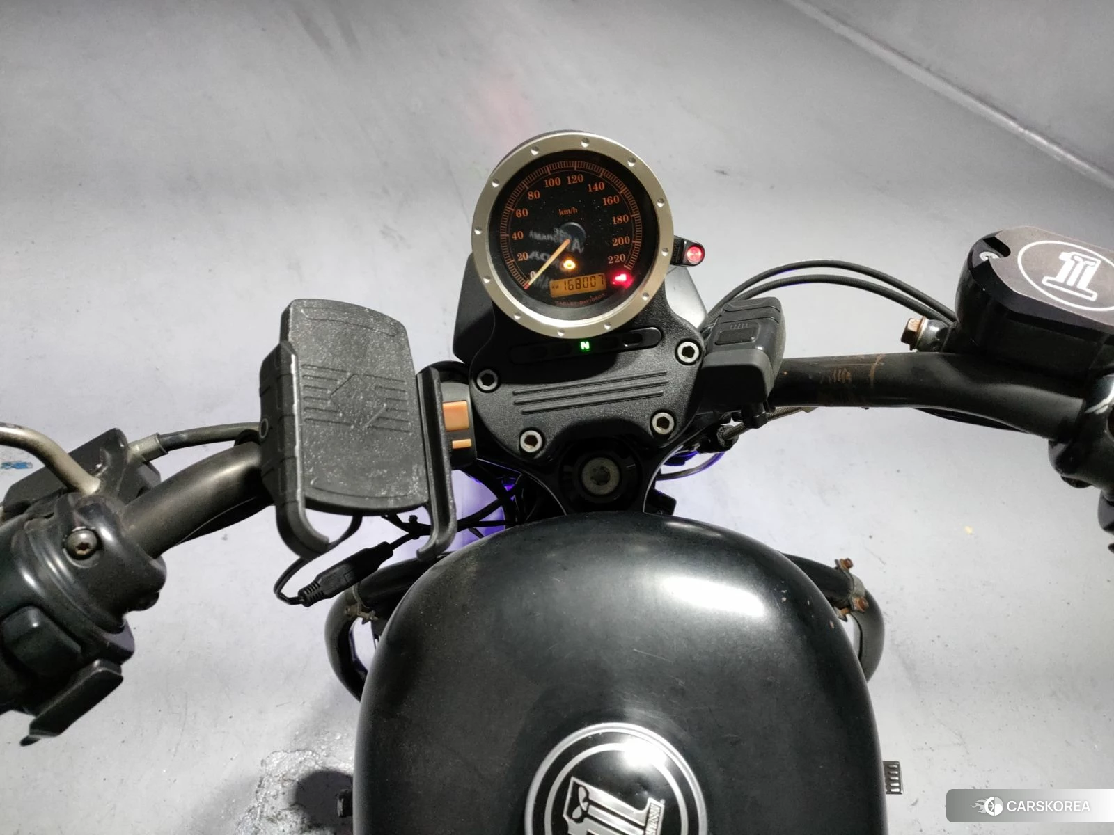 Проданный Harley-Davidson Sportster XL883N 2011 из Японии, фото 5