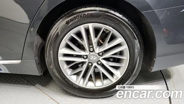 Hyundai Grandeur IG id 2301233 из Кореи 15