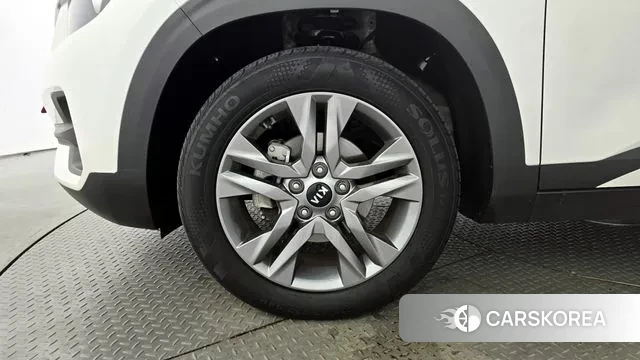 Kia Seltos id 2994476 из Кореи 15