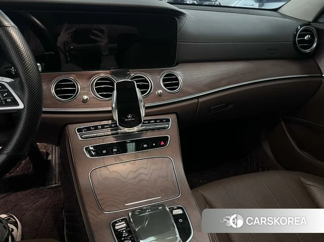 Mercedes-Benz E-class id 4275736 из Китая 12