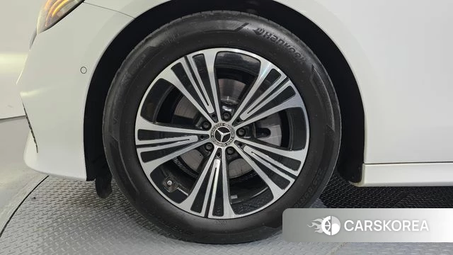 Mercedes-Benz E-Class W214 id 4230150 из Кореи 15