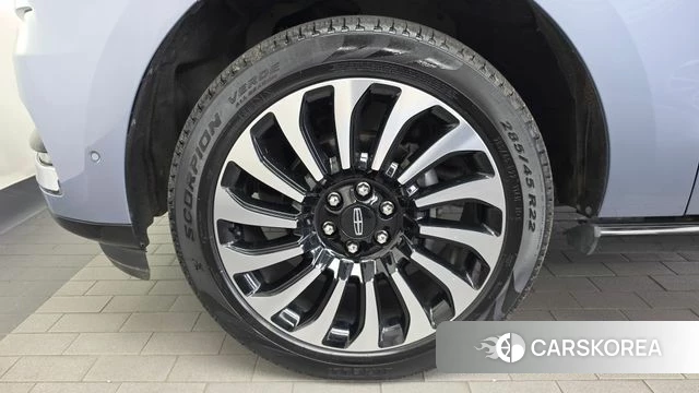 Lincoln Navigator 4th generation id 4792533 из Кореи 32