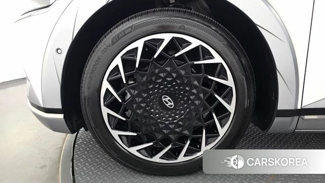 Hyundai Ionic 5 id 4863968 из Кореи 15