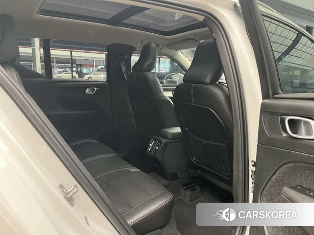 Volvo XC40 id 4213415 из Китая 10