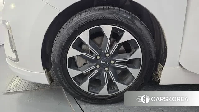 Kia The New Carnival id 3380482 из Кореи 15