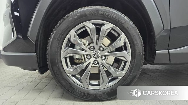 Toyota RAV4 5th Generation id 4292571 из Кореи 29