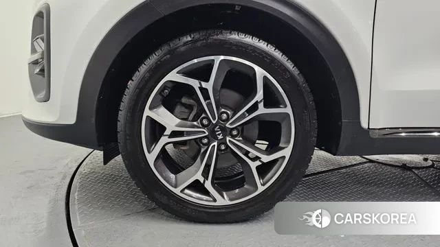 Kia Sportage The Bold id 3469778 из Кореи 15