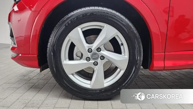 Audi Q3 (F3) id 3727628 из Кореи 15