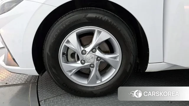 Hyundai Avante (CN7) id 3128665 из Кореи 15