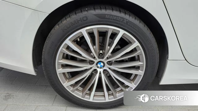 BMW 3 Series (G20) id 4657992 из Кореи 27