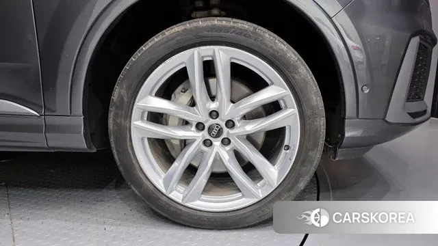 Audi Q7 (4M) id 2968542 из Кореи 15