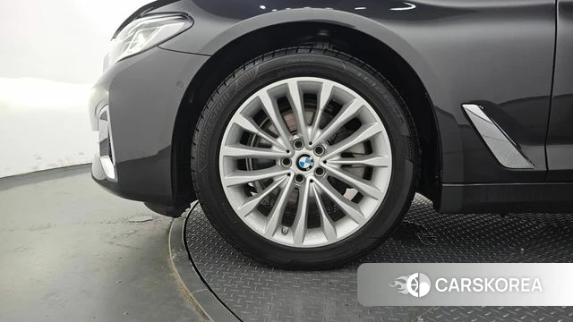 BMW 5 Series (G30) id 4670686 из Кореи 15