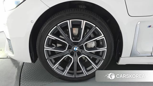 BMW 7 Series (G11) id 4502090 из Кореи 32
