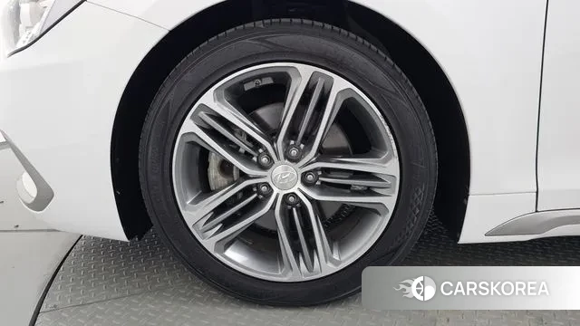 Hyundai Grandeur IG id 3061047 из Кореи 15