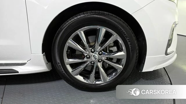 Kia The New Carnival id 3820477 из Кореи 15