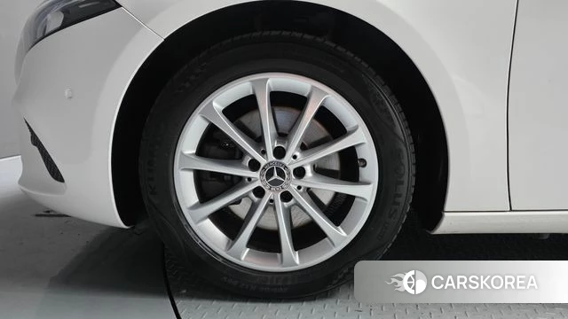 Mercedes-Benz A-Class W177 id 4530042 из Кореи 25