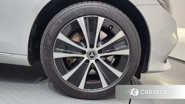 Mercedes-Benz E-Class W213 id 3702985 из Кореи 15