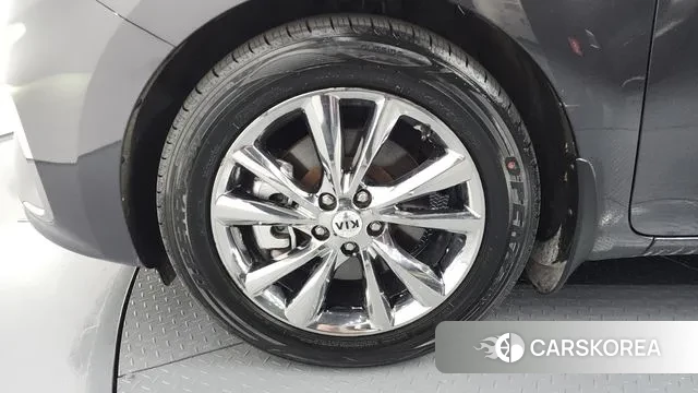 Kia The New Carnival id 3509772 из Кореи 15