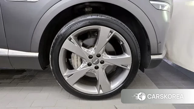 Genesis GV80 id 2970340 из Кореи 15