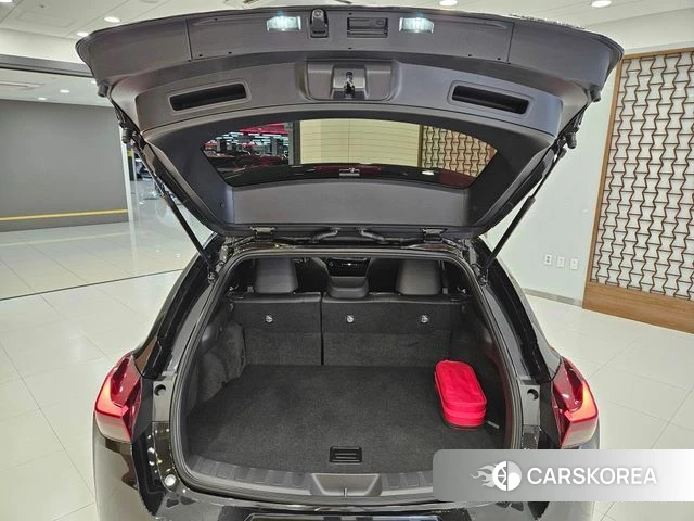 Lexus UX300h id 4704885 из Кореи 10