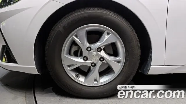 Hyundai Avante (CN7) id 2859697 из Кореи 15