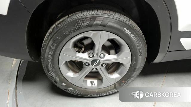 Kia Seltos id 4282898 из Кореи 25