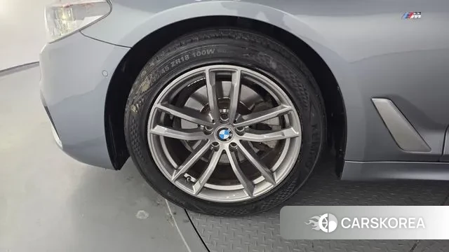 BMW 5 Series (G30) id 3687705 из Кореи 15