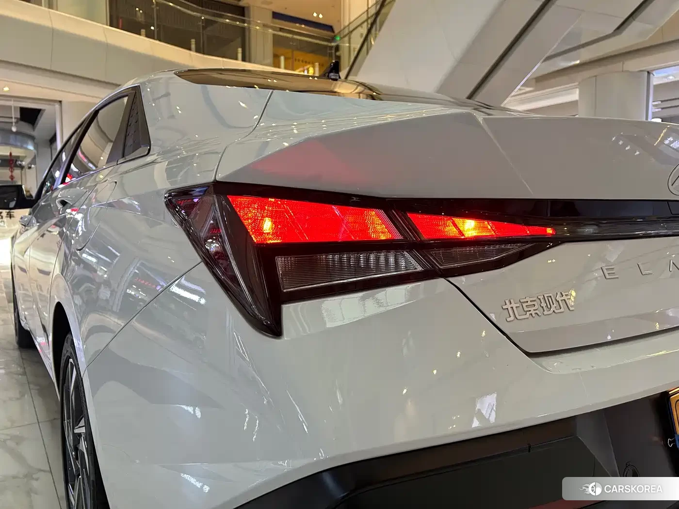 Hyundai Elantra id 4512978 из Китая 12