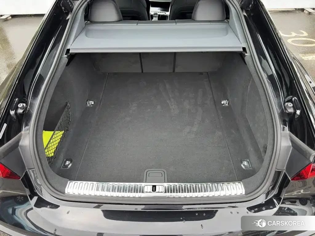 Audi RS 7 id 4599611 из Китая 15