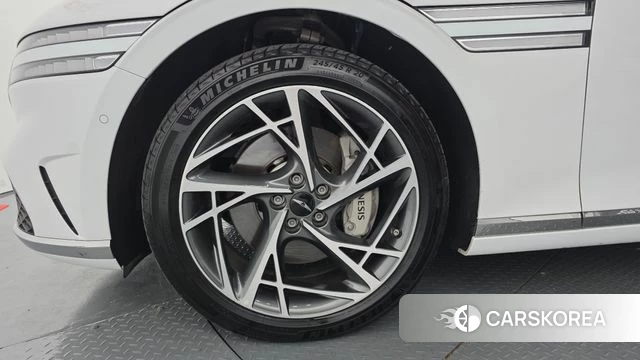 Genesis G90 (RS4) id 3922540 из Кореи 15