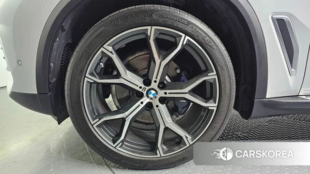 BMW X5 (G05) id 4317679 из Кореи 15
