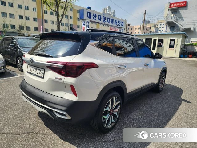Kia Seltos id 3885854 из Кореи 12
