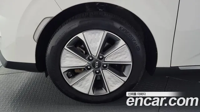 Kia Soul Booster EV id 2682131 из Кореи 15