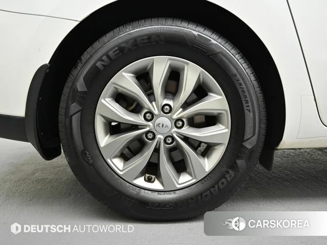 Kia The New Carnival id 4486725 из Кореи 15