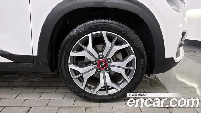 Kia Seltos id 2936919 из Кореи 15