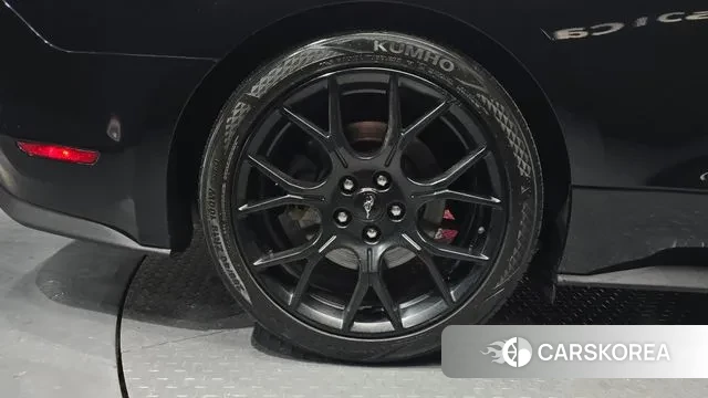 Ford Mustang id 3737173 из Кореи 15