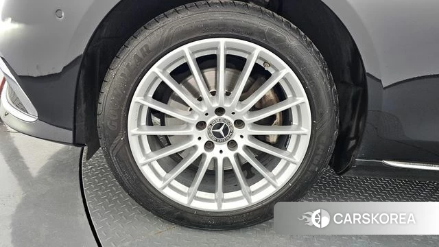 Mercedes-Benz E-Class W213 id 4489609 из Кореи 15