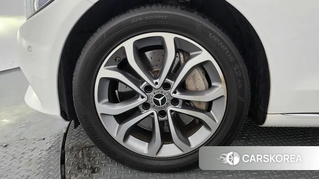 Mercedes-Benz C-Class W205 id 4755293 из Кореи 26