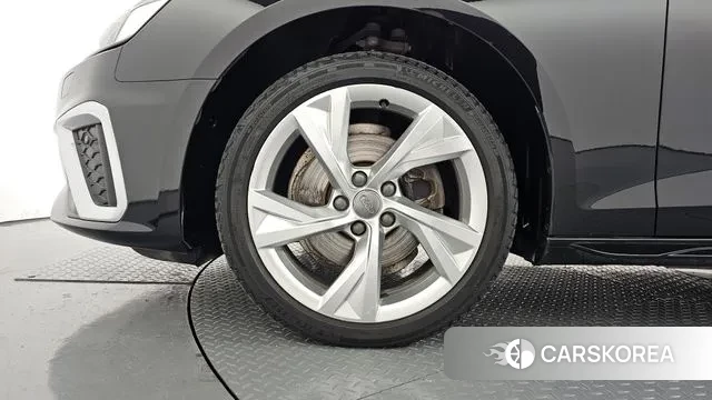 Audi A4 (B9) id 3448666 из Кореи 15